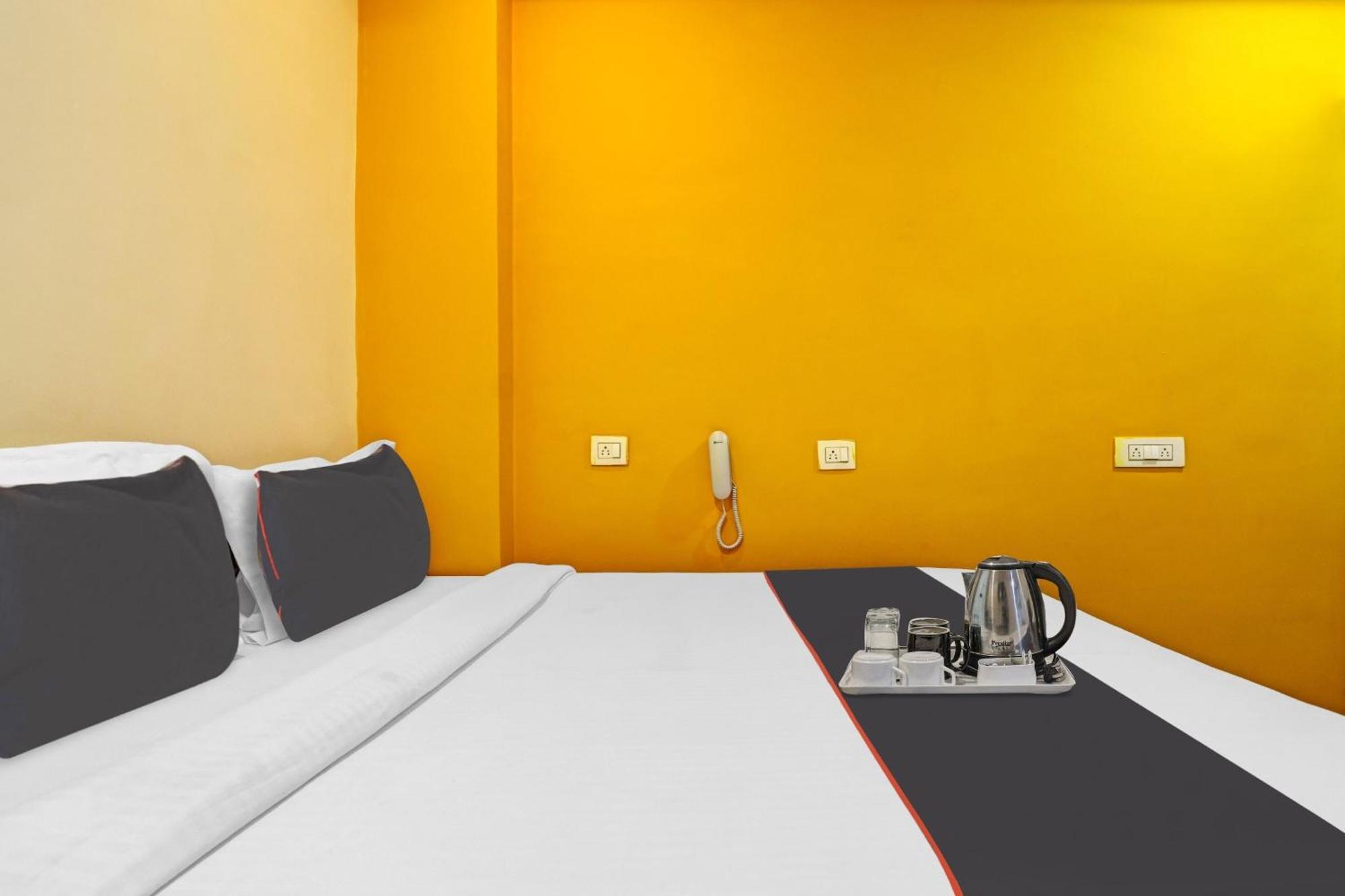 Super Collection O Gachibowli Hotel Kondapur  Bagian luar foto