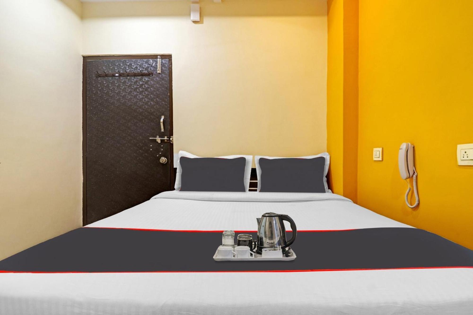 Super Collection O Gachibowli Hotel Kondapur  Bagian luar foto