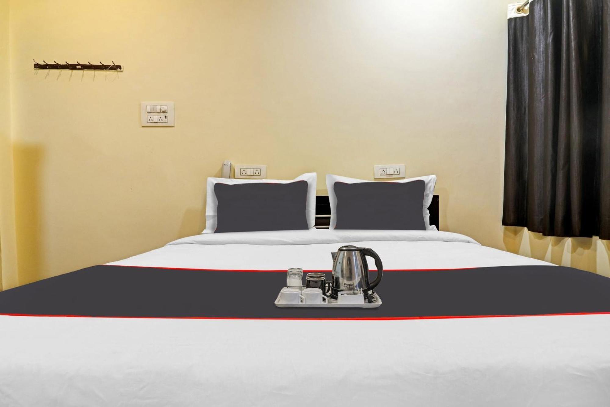 Super Collection O Gachibowli Hotel Kondapur  Bagian luar foto